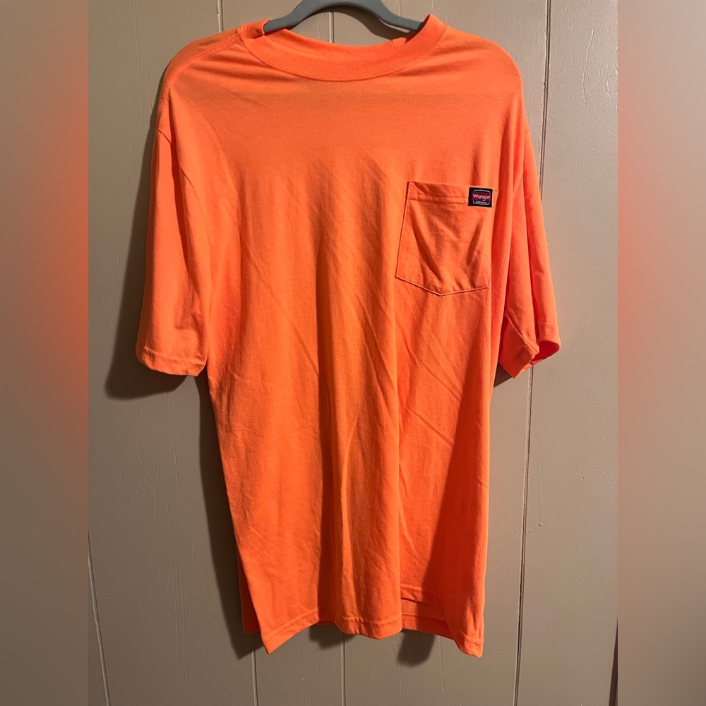 Wrangler Men's Vibrant Orange Short Sleeve Tee